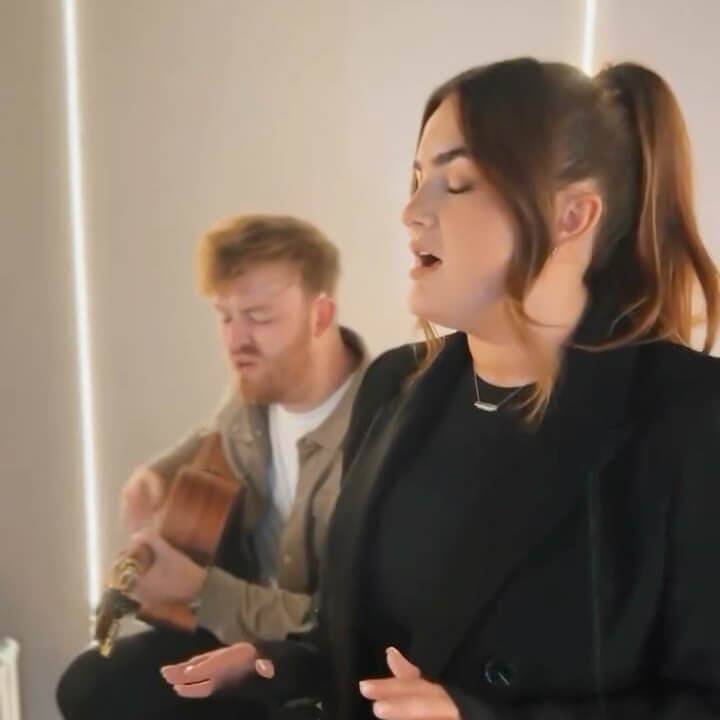 Lily 5
