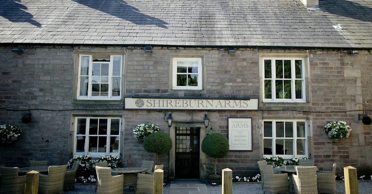Shireburn Arms Hotel